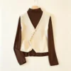 Knitted cashmere vest