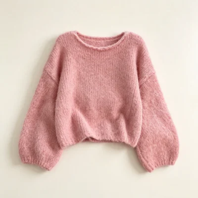 Knitted wool top